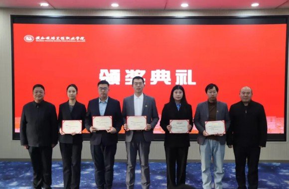 致家长的一封信