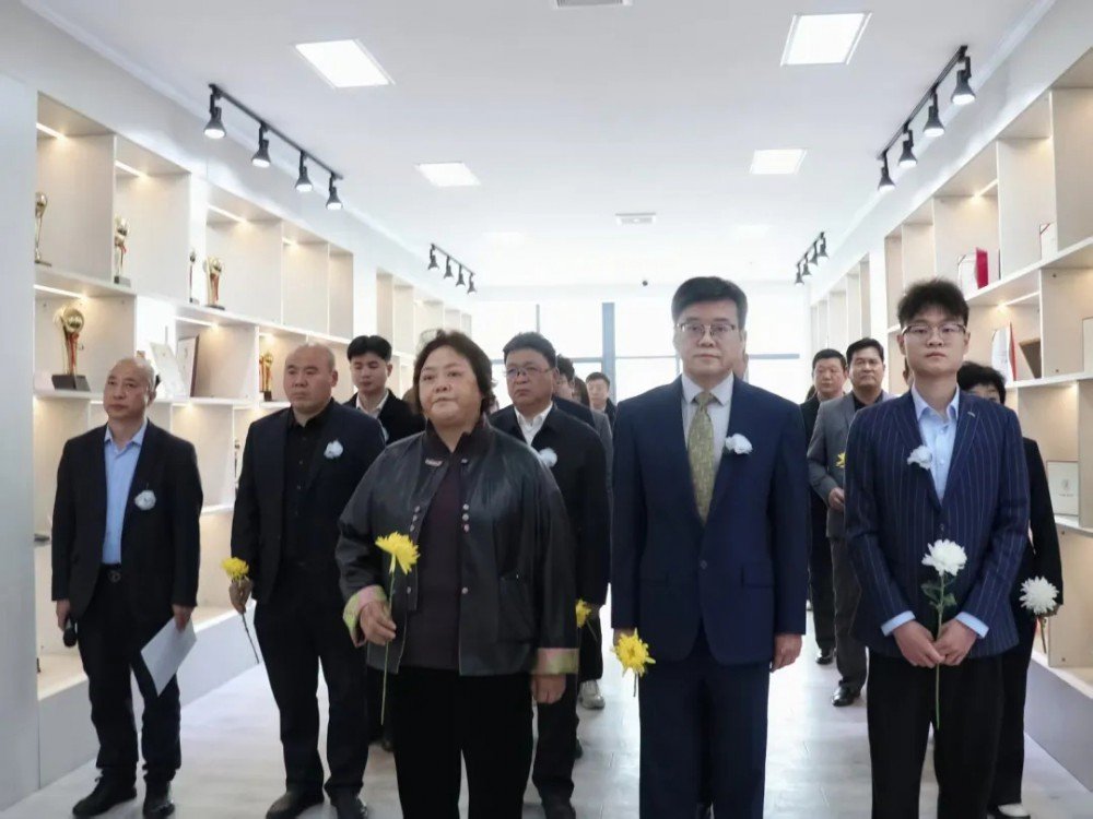 清明寄思 薪火相传 | 开云app登