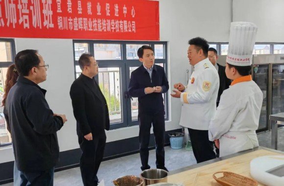 世界读书日 | 书香满校园